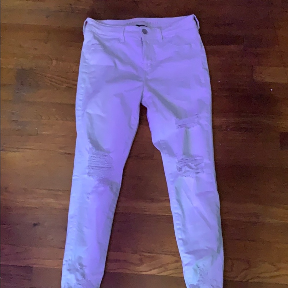 American Eagle White Ripped Jeans